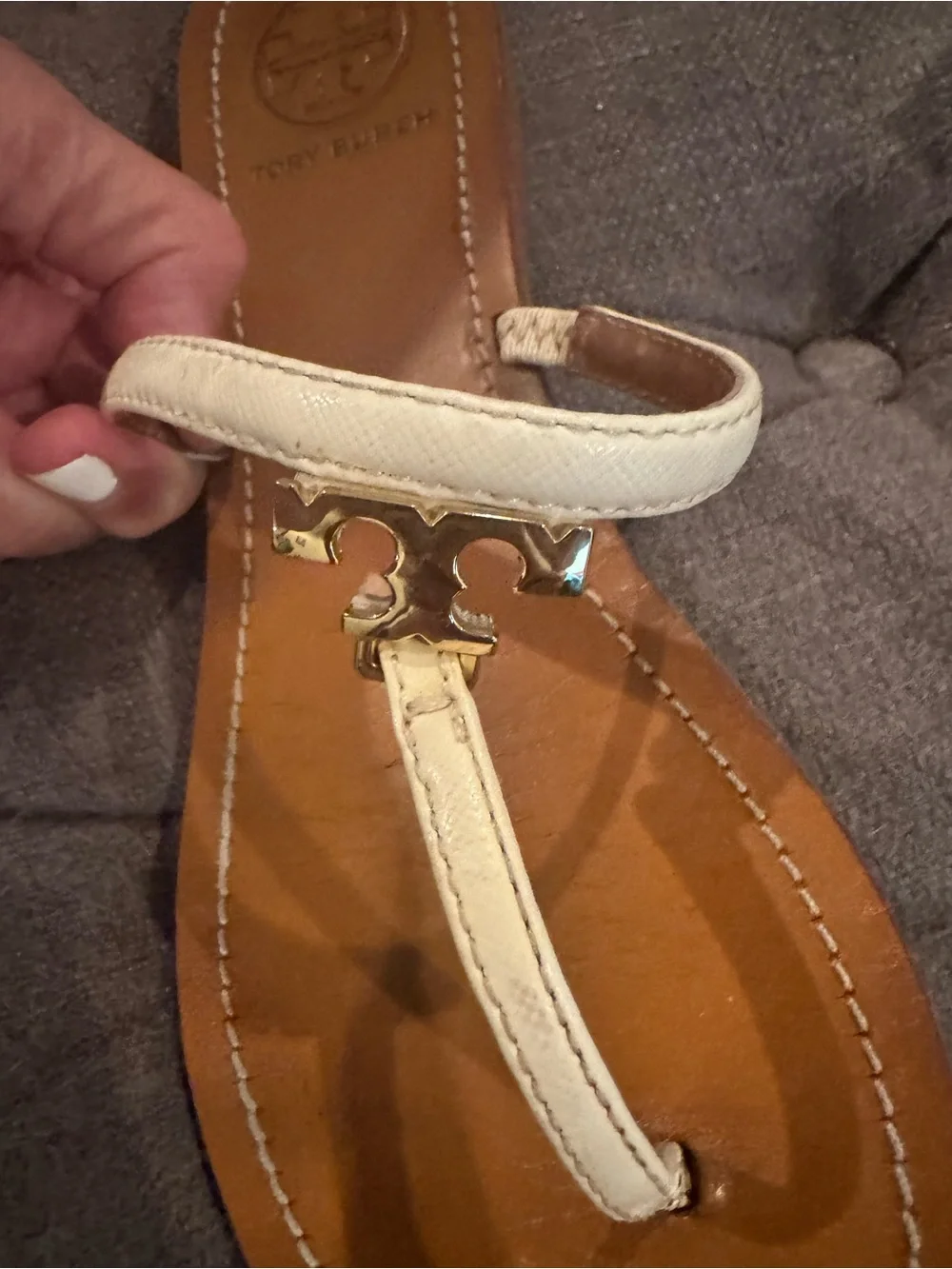 Tory Burch Cream Leather Thong Sandals with Gold Logo
